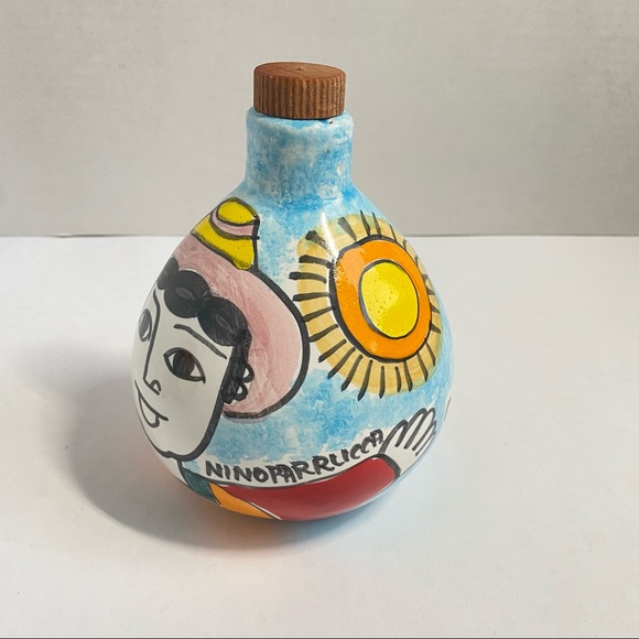 NINO PARRUCCA Hand Painted Ceramic Extra Virgin Oil Jug made in Italy - Picture 10 of 11